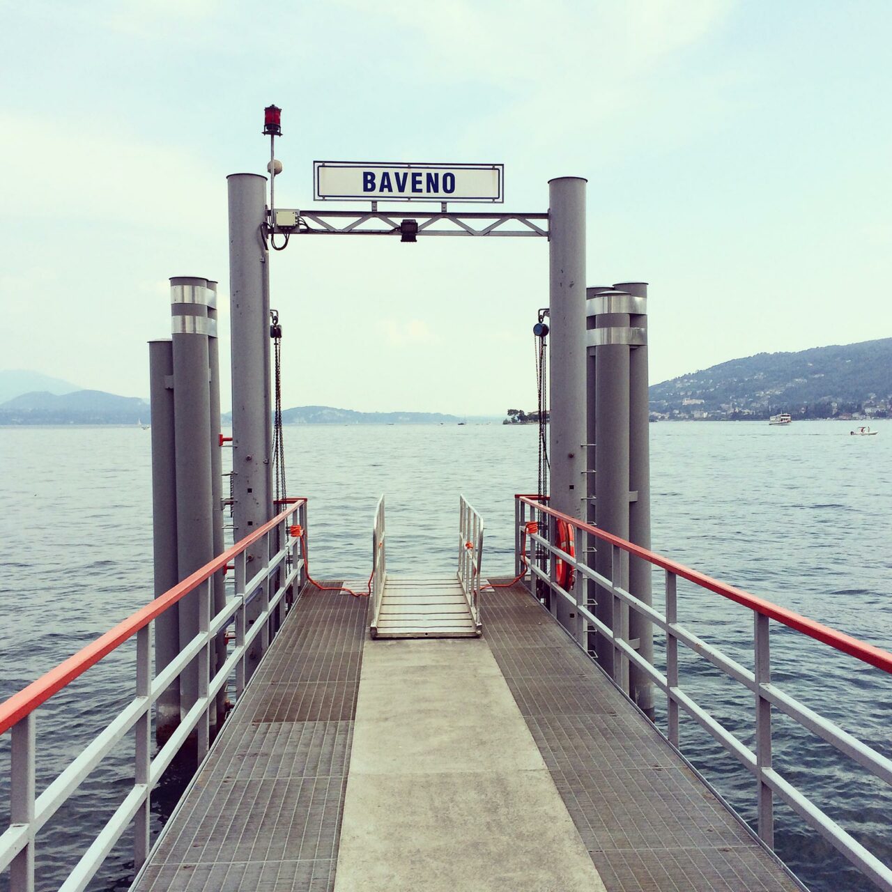 Hafenmole Bavenos: Anfang und Ende einer Reise?