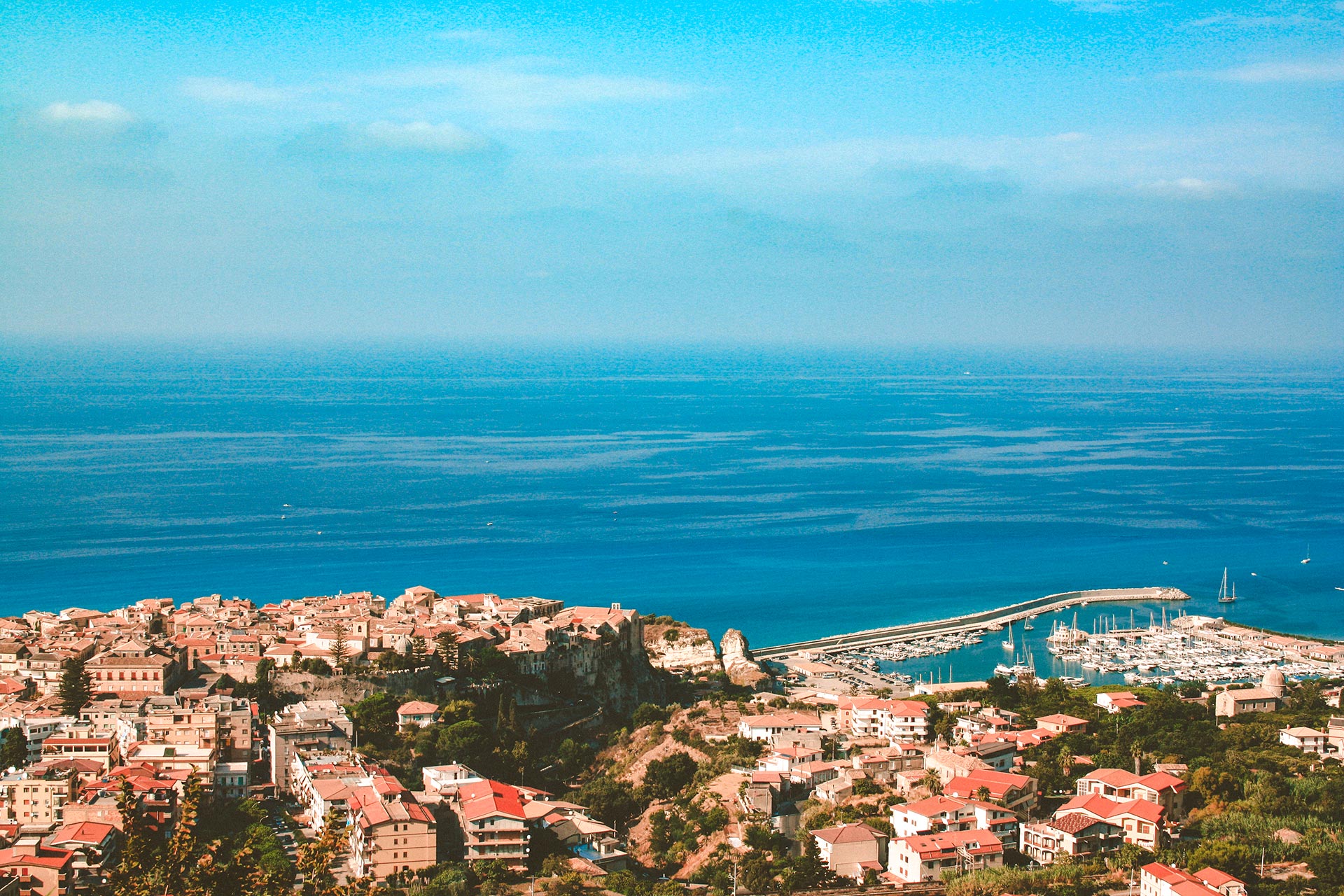 Tropea zu Füßen
