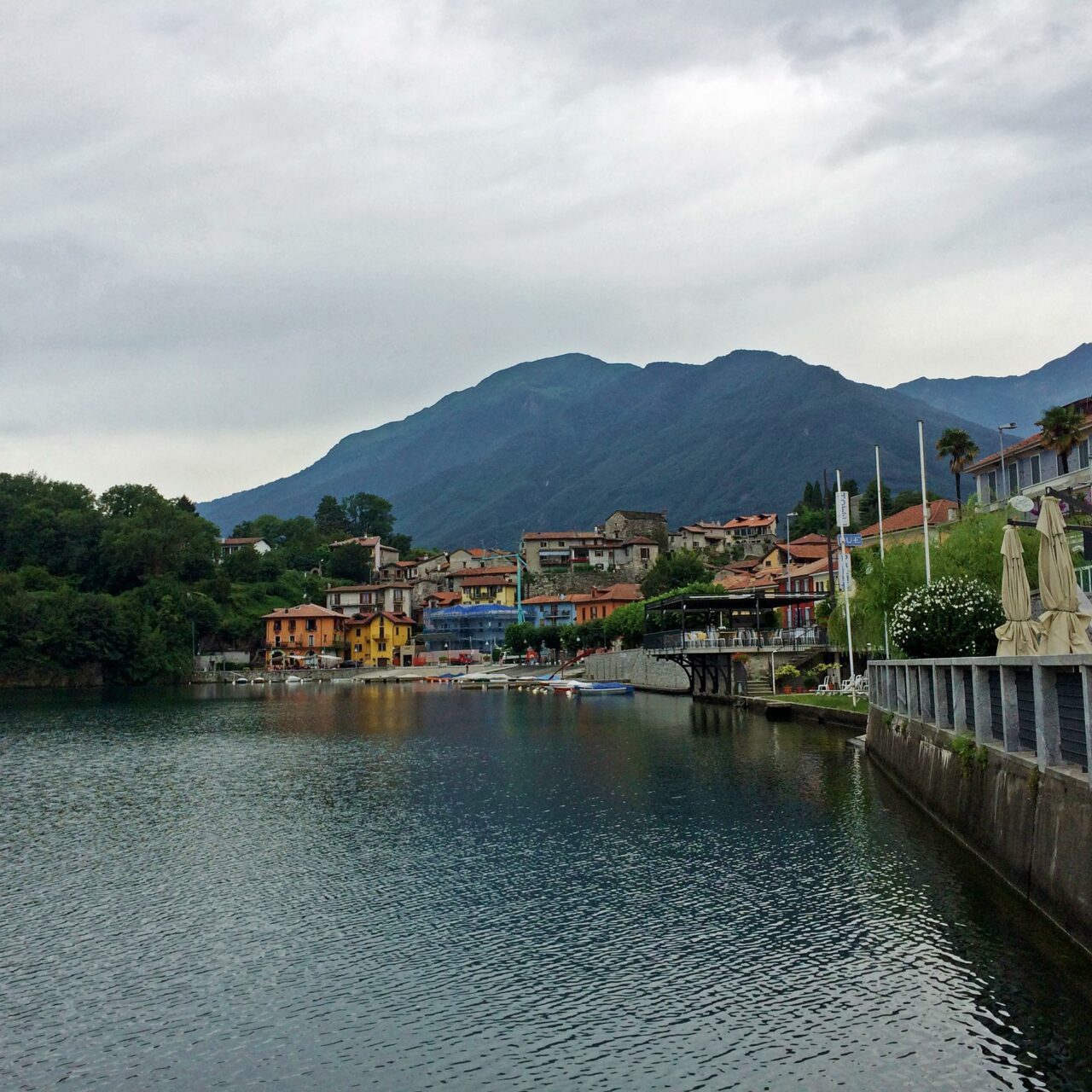 Das Städtchen Mergozzo, direkt am gleichnamigen See gelegen unweit des Lago Maggiore