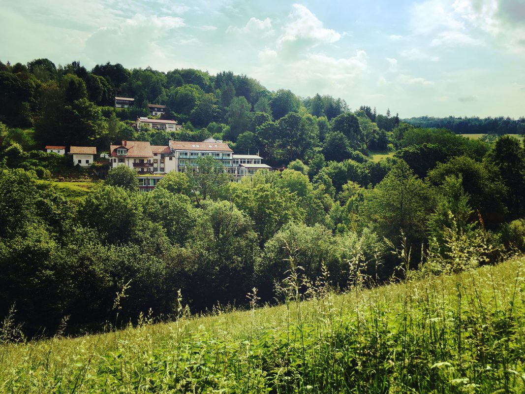 Bye, bye Spechtshaardt. Hallo Berge des Spessarts.