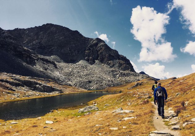 Am Colle Pinter in 2.776 Metern Höhe lässt es sich vortrefflich chillen. Und wandern.