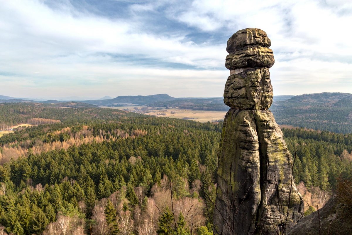 Über 40 Meter in die Höhe streckt sich die Barbarine als solitärer Kletterfelsen.