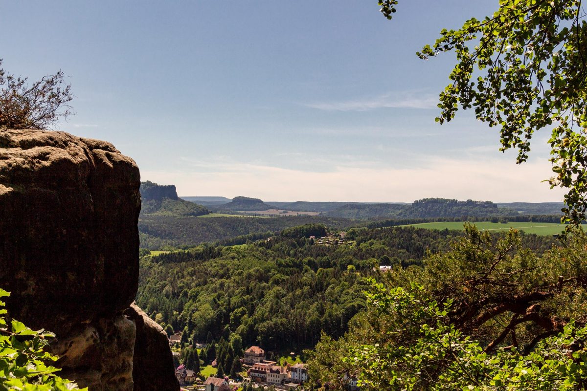 Königstein, Lilienstein, Pfaffenstein – von der Bastei aus sieht man sie alle