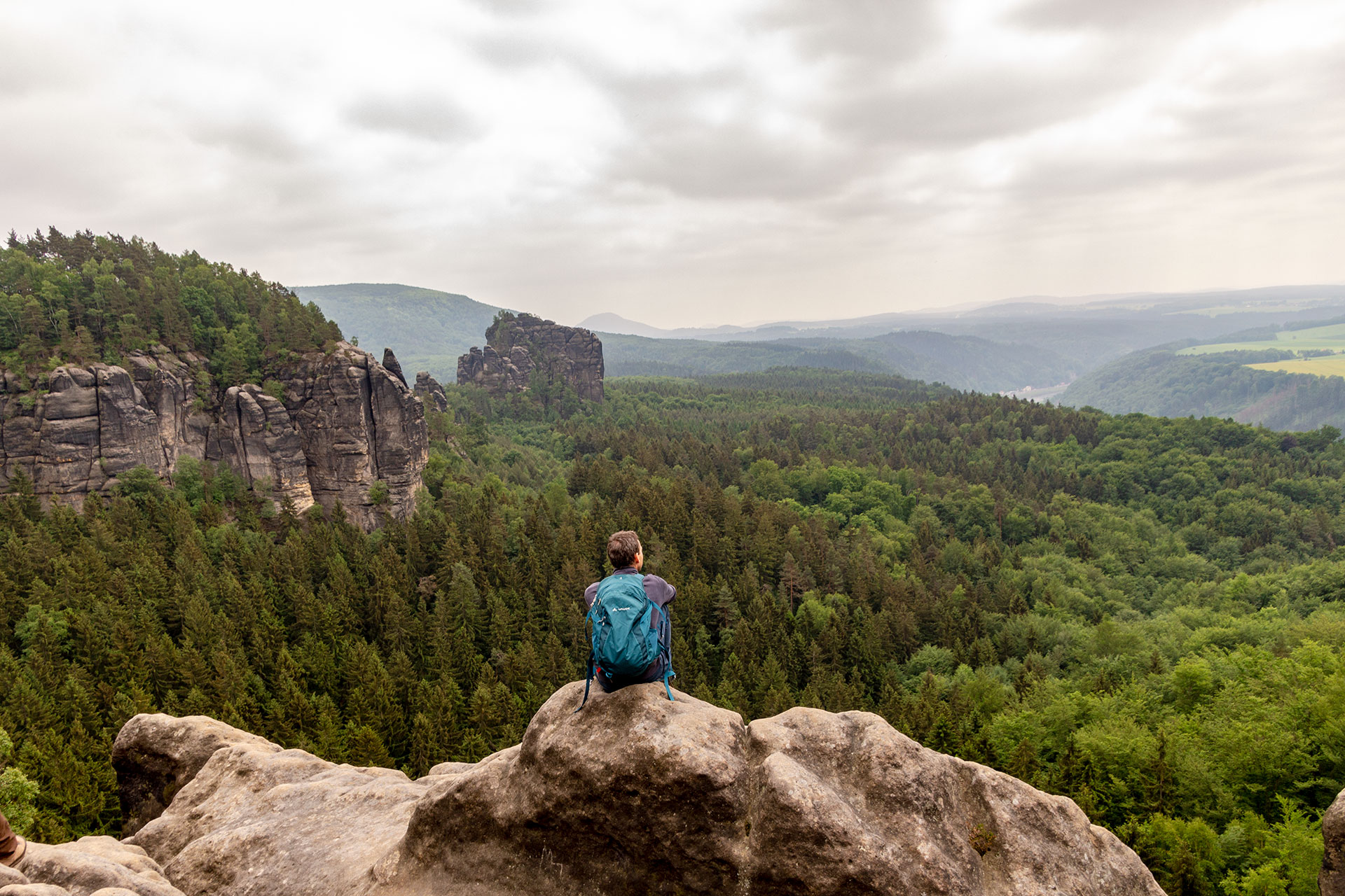 Blick von den Schrammsteinen ins böhmische Land