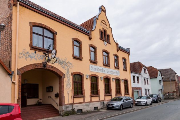 Relikt aus längs vergangenen Zeiten – der Karsdorfer Landgasthof